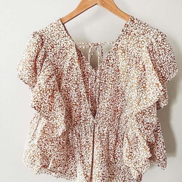 Vestique Orange and White Floral Crop Blouse - Picture 3 of 7